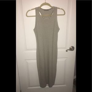 Fitted (M) shin length dress